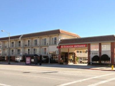 Ramada By Wyndham Pasadena Ξενοδοχείο Εξωτερικό φωτογραφία